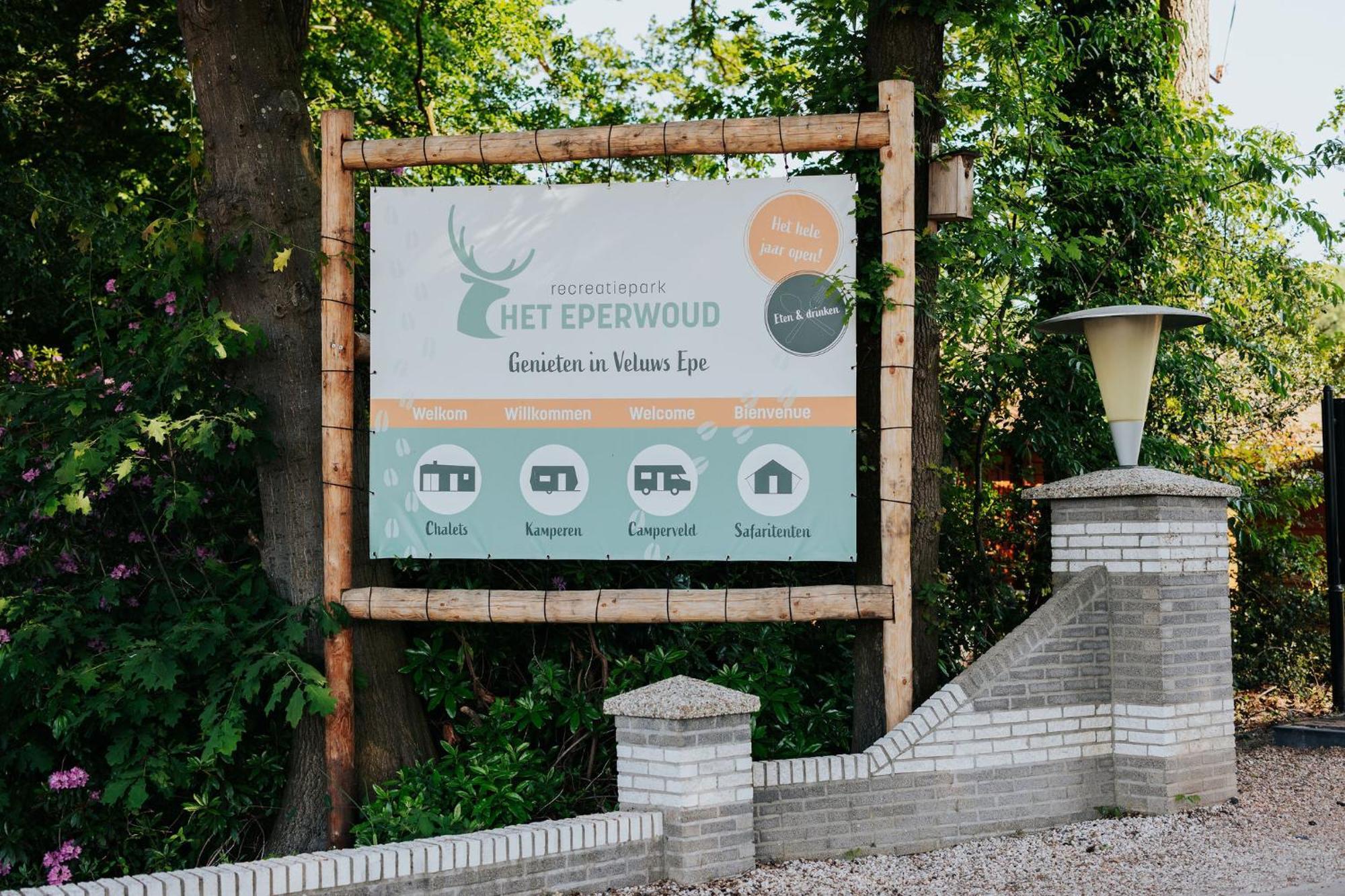 Sfeervolle Blokhut Met Fijne Buitenruimte @ Veluwe Epe Ngoại thất bức ảnh